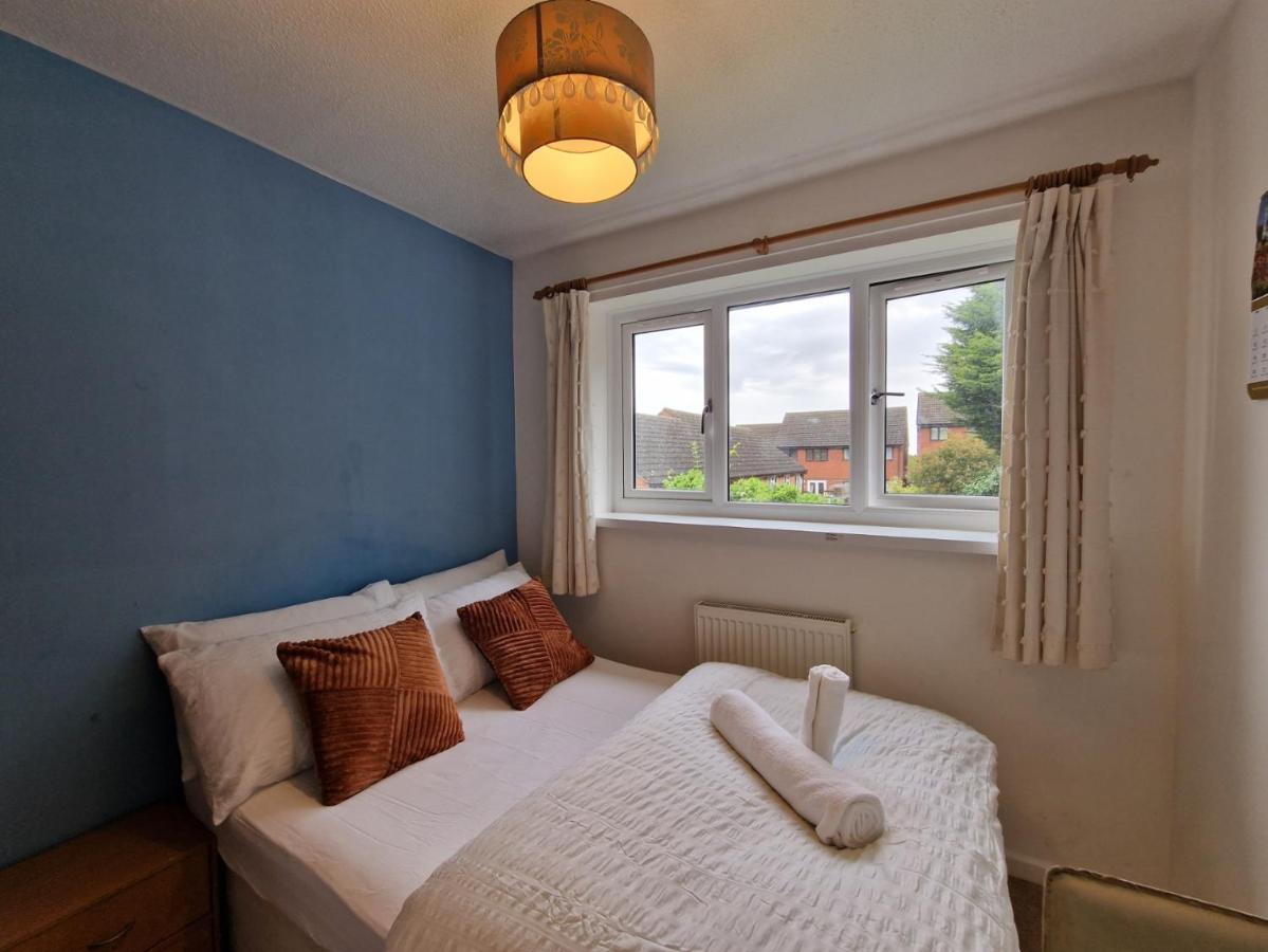 Nice Living Serviced Accommodations 7 럭비 외부 사진